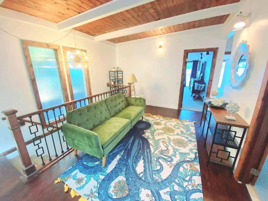 The Coman'S Beach House Hoodsport Exterior photo