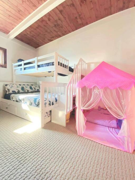 The Coman'S Beach House Hoodsport Exterior photo
